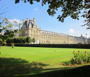 Fondations pavillon jardin : guide pas-à-pas et erreurs à éviter